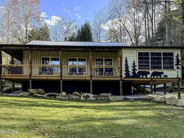 1040 Old Bald River Rd, Tellico Plains, TN 37385