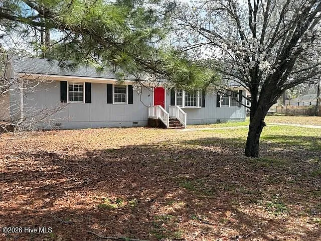 126 Woodland Dr — Photo 3
