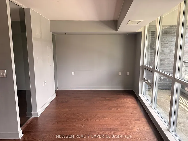 320 Richmond St E #312 — Photo 9