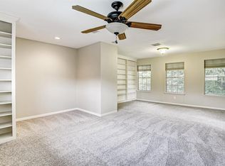 2902 Riata Ln, Houston, TX 77043