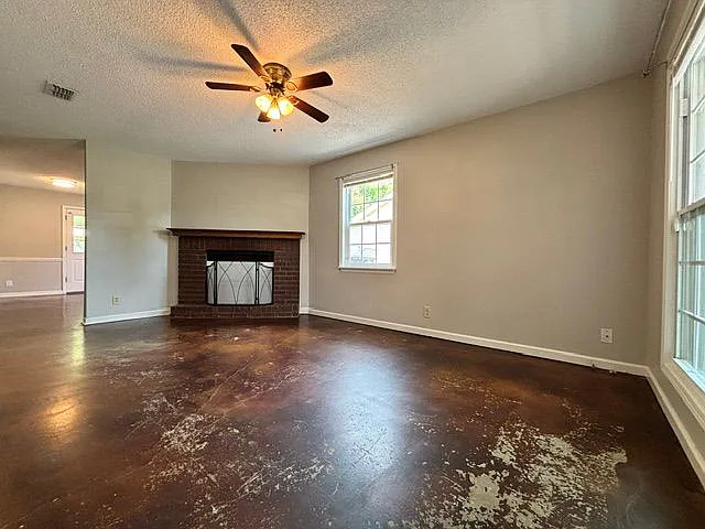 420 Jonquil Ct — Photo 8