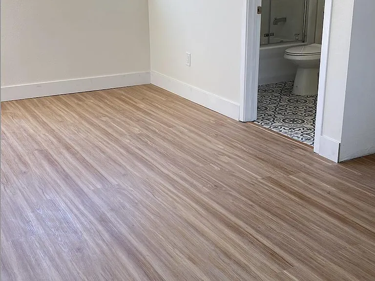 5856 Arlington Ave — Photo 6