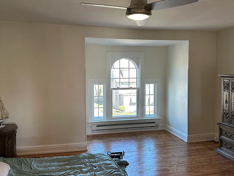 822 S George St #3 — Photo 6