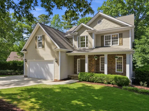 9512 Waterwood Ct, Raleigh, NC 27614
