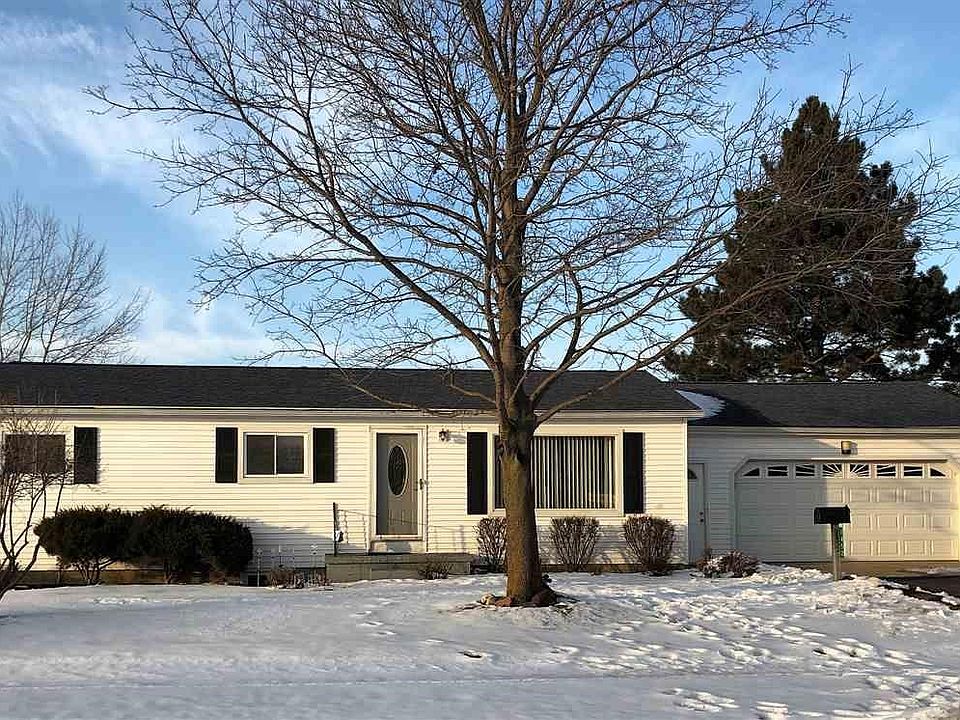 1st image of 1452 Flanders Dr