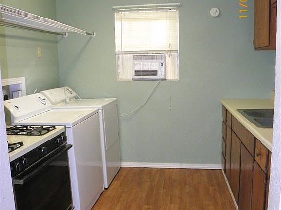 3rd image of 4503 Cordell St