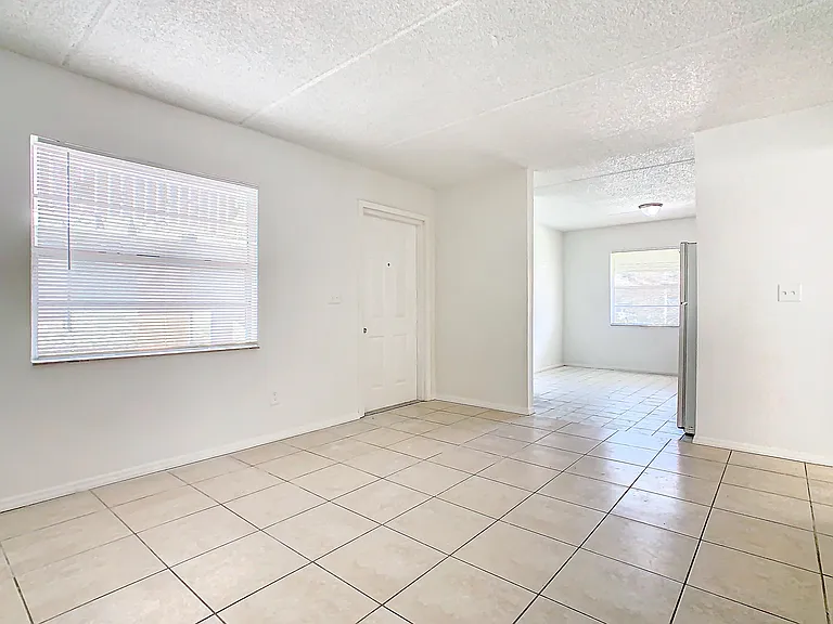 714 Michigan Ct #1 — Photo 22