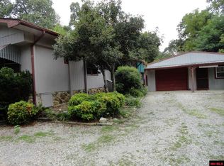 612 Walnut Ave, Bull Shoals, AR 72619