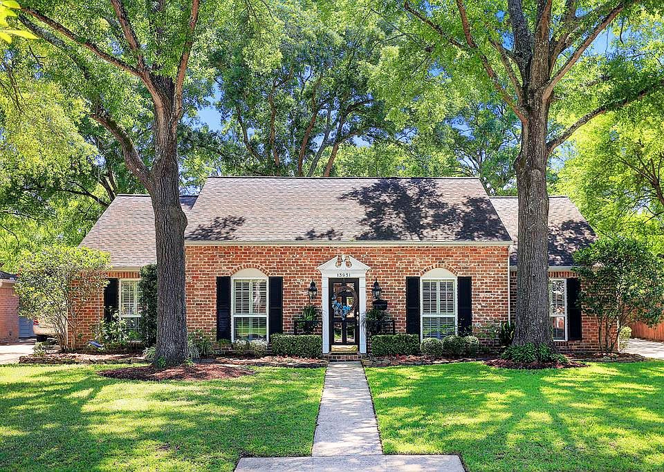 1st image of 13931 Barryknoll Ln
