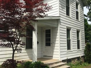 75 Phelps St, Lyons, NY 14489