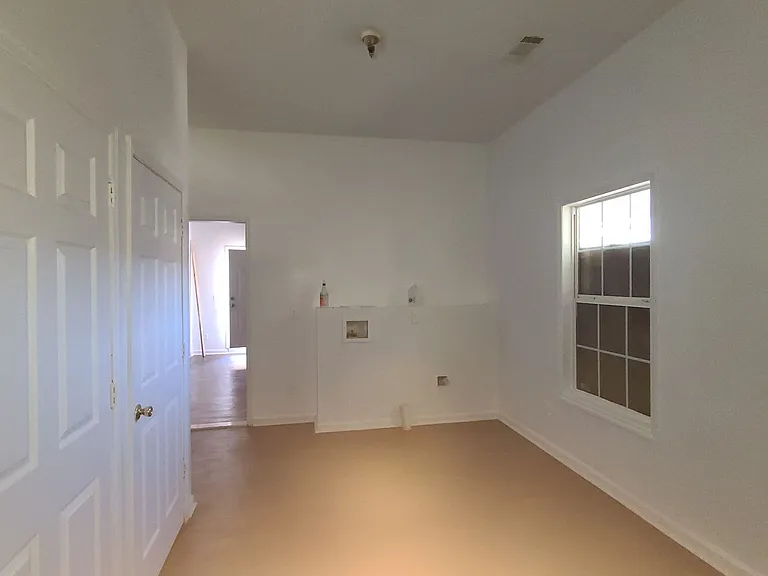 2810 3rd Ave — Photo 16