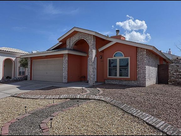 2nd image of 1100 Coyote Ln