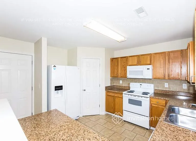 1536 April Knoll Ct — Photo 14