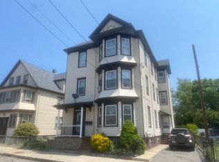 142 Crapo St, New Bedford, MA 02744