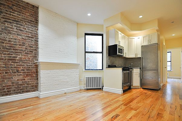 1st image of 164 E 82nd St #52