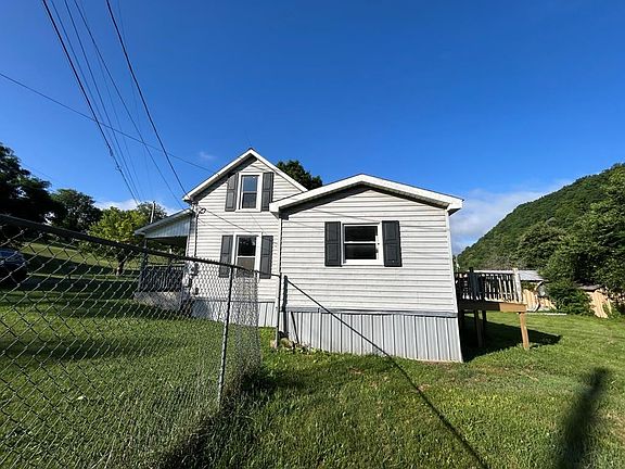 3rd image of 371 Old Bank Rd