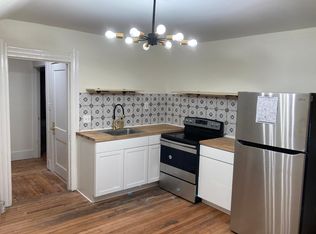 1815 Corning Ave #UP, Cleveland, OH