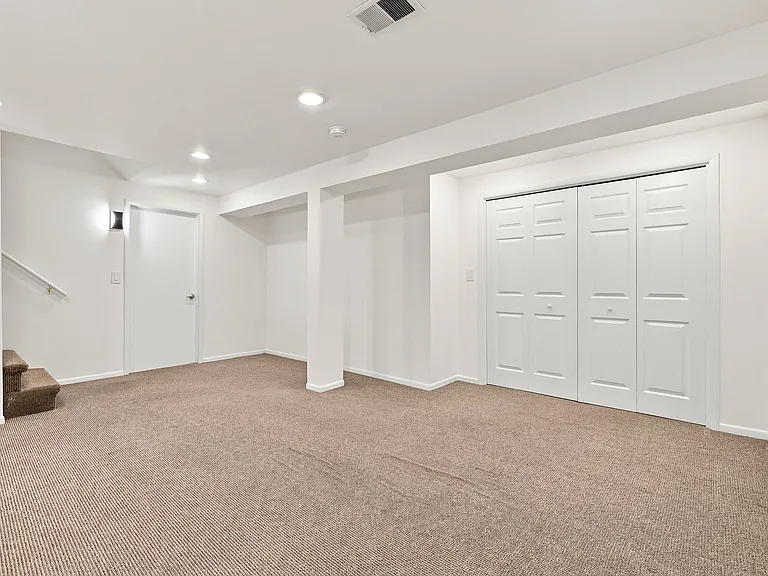 630 Hibbard Rd — Photo 21