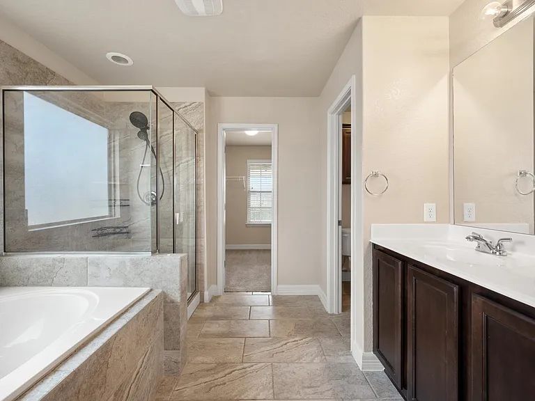 810 Low Cloud Dr — Photo 21