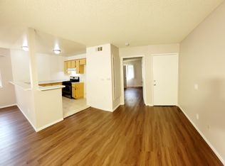 1864 12th St APT 5, Riverside, CA 92507