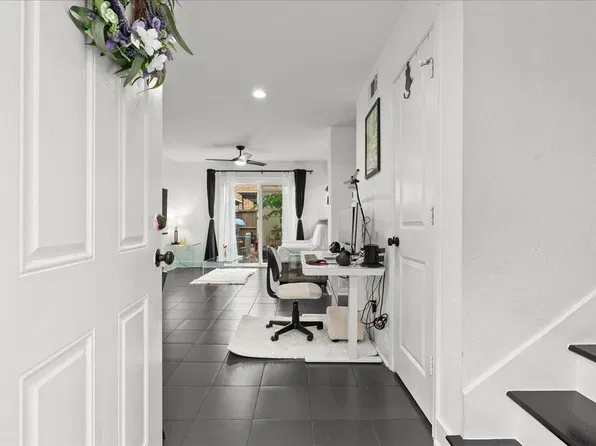 1501 Bonanza Rd #501, Houston, TX 77062