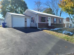 95 Jenks St, East Providence, RI 02914