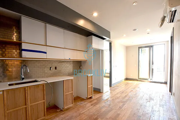 Rented by null | media 92