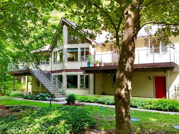 5 Gerry's Landing #4, Dover, NH 03820