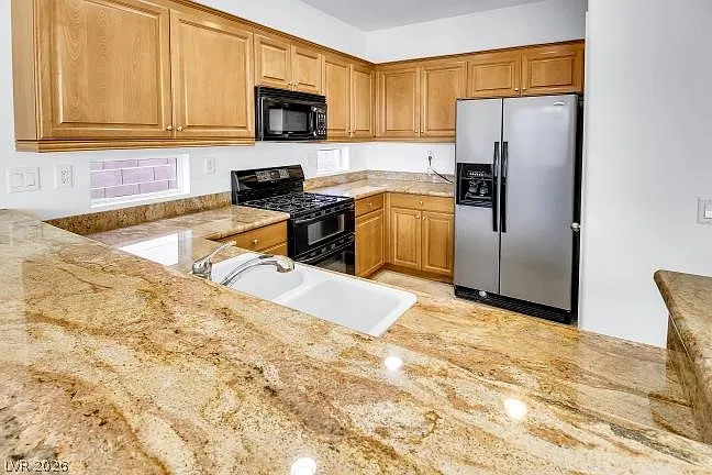 1020 Barberton Ct — Photo 13