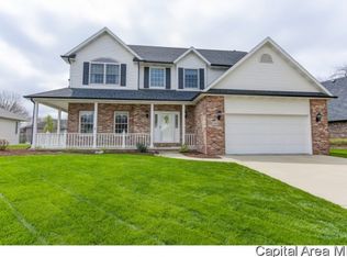 4008 Southwoods Rd, Springfield, IL 62711