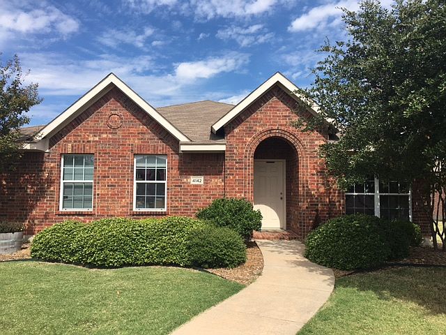 1st image of 4142 Parterre Dr