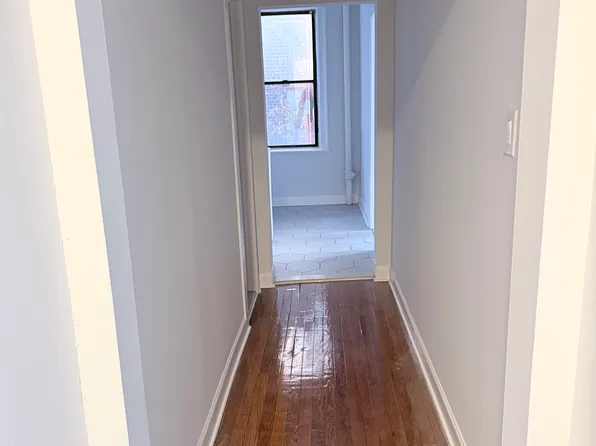 275 Harrison Avenue image 7 of 12