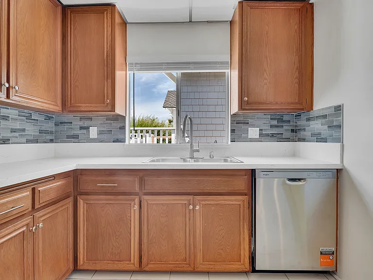 320 Whiting St #1 — Photo 9