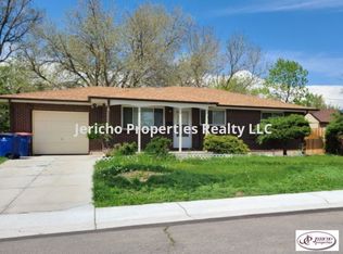 6465 Winona Ct, Arvada, CO 80003