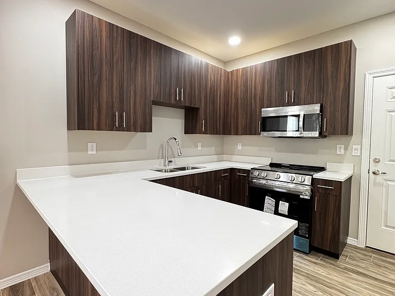 4205 La Vista Ave #4 — Photo 6