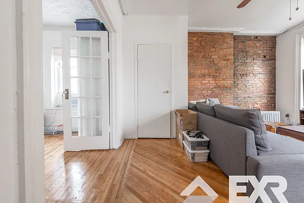 Rented by EXR | media 1