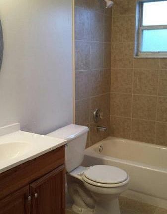 5th image of 1611 Winter Green Blvd