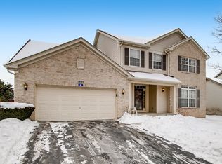 1985 Colonial St, Aurora, IL 60503