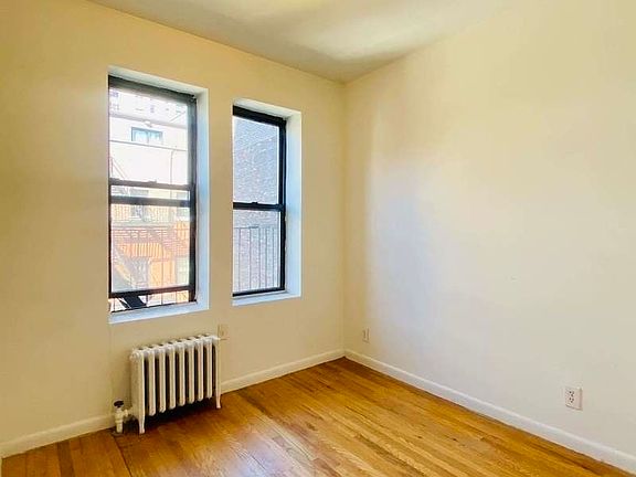 4th image of 307 E 77th St #5E1