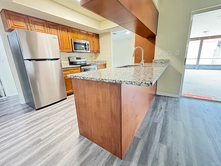 2665 Wildwood Ln — Photo 8