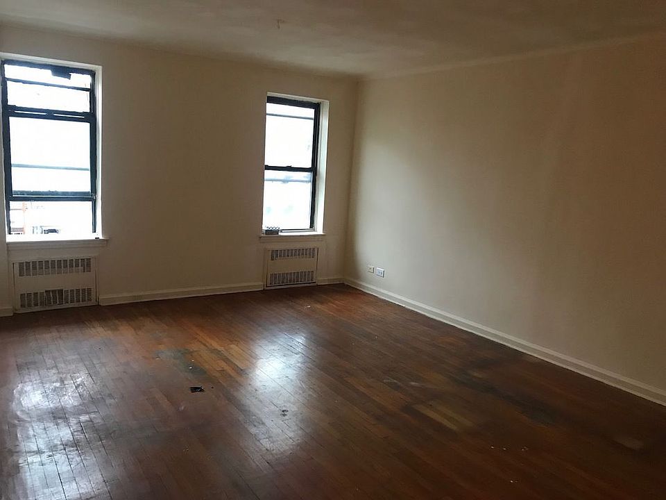 1st image of 359 Ovington Ave APT B14