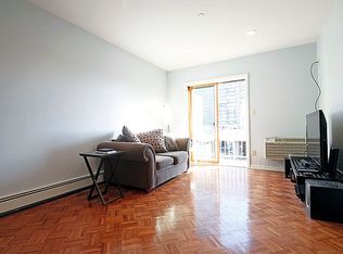 29 Meserole St APT 3F, Brooklyn, NY 11206