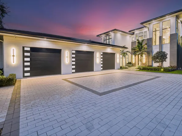 2085 Vitex Lane, North Palm Beach, FL 33408