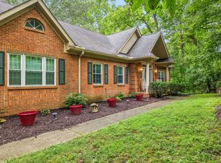 621 Rebel Rd, Old Hickory, TN 37138