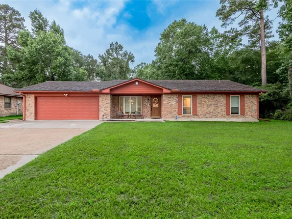 198 Westwood Dr E, Trinity, TX 75862