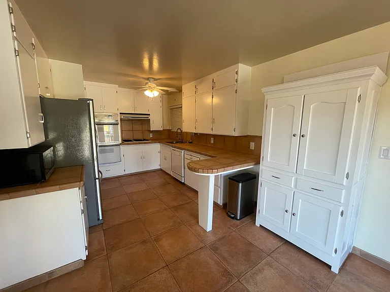 740 Tanner Dr — Photo 6
