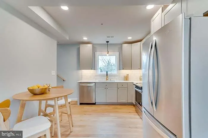 6914 Willow St NW #2 — Photo 7