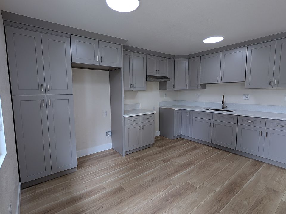 1st image of 629 E 83rd St #629