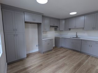 629 E 83rd St #629, Los Angeles, CA 90001
