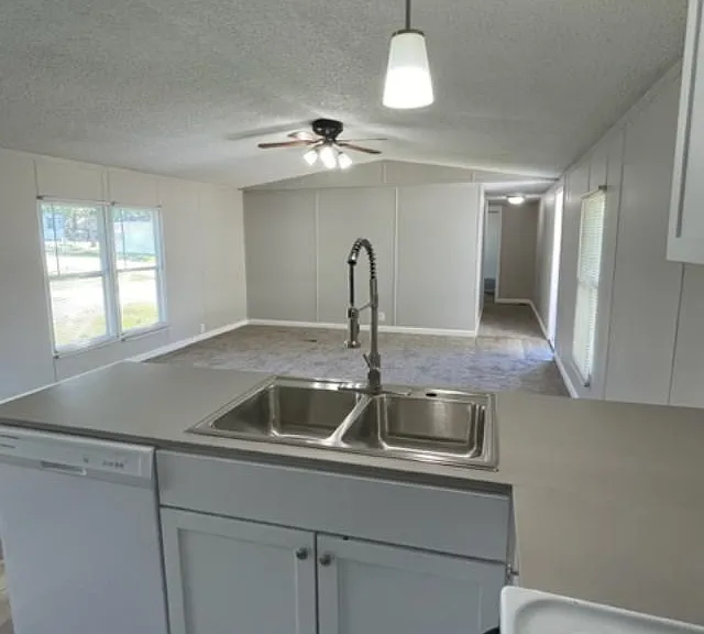 18 Fox Haven Dr — Photo 4